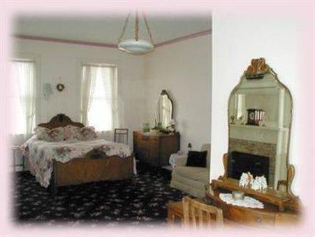 River Rose Inn Bed And Breakfa Elizabethtown Rom bilde